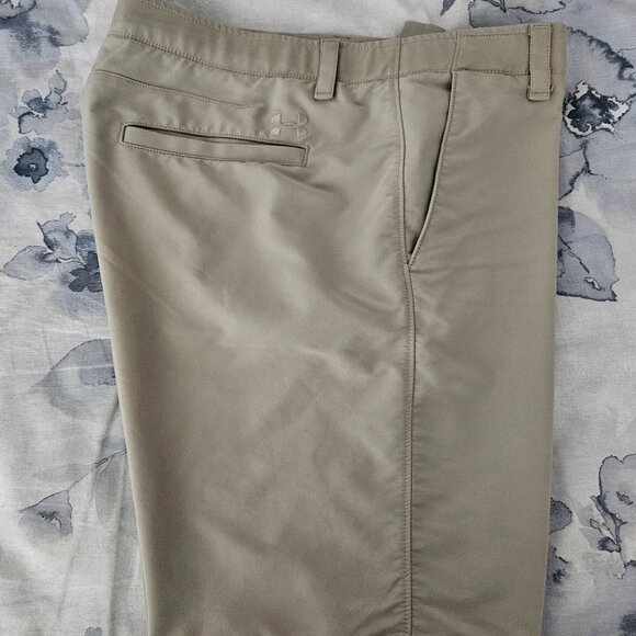Men's - Under Armour Heatgear shorts - tan - Picture 1 of 6